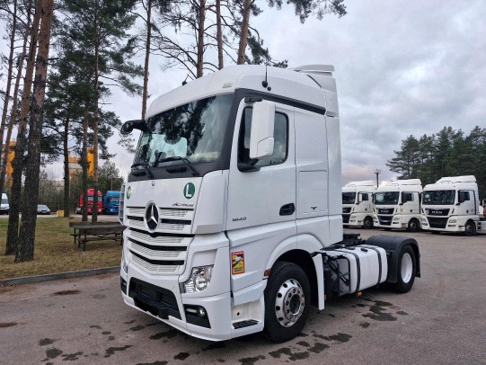 Mercedes-Benz 1843 new tacho 