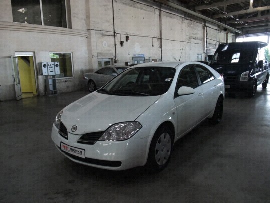 Nissan Primera 